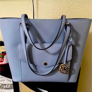 Brand new Michael Kors purse.